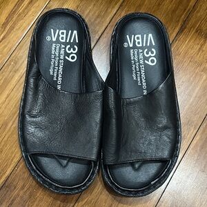VIBAe Black Leather Slide Sandals